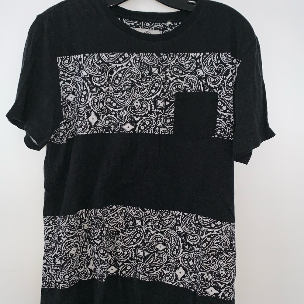 Short sleeve